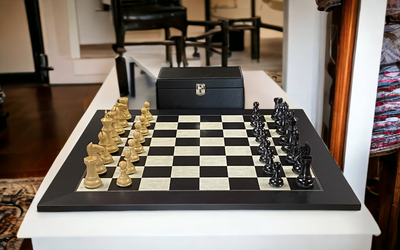 Queens Gambit Anegre Birdseye Deluxe Chess Set & Vinyl Box - Official Staunton™ 